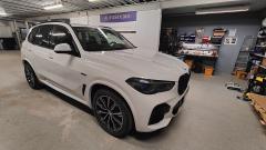 BMW X5 G05 kaiuttimien vaihto